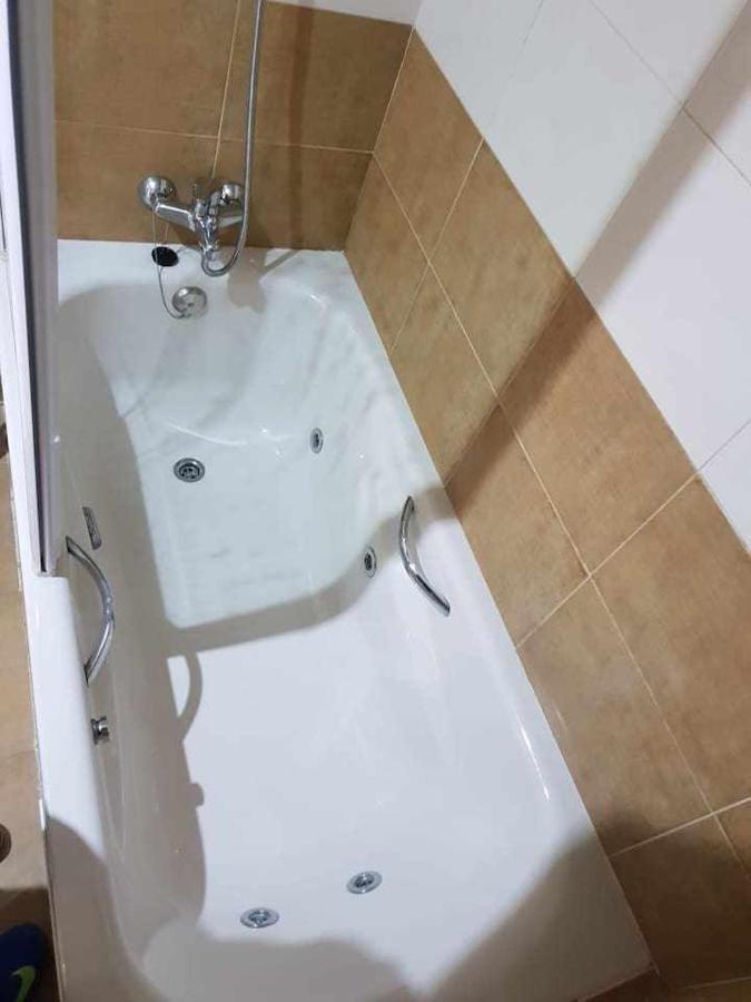Centro Aparcamiento Gratuito Al Lado Del Pilar Leilighet Zaragoza Eksteriør bilde